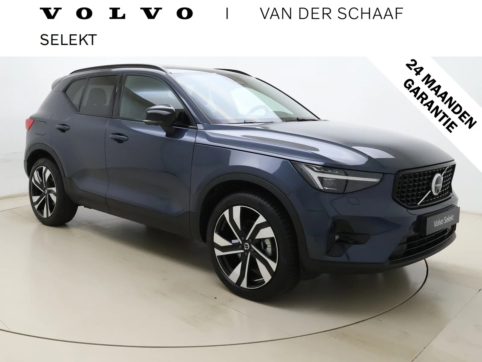 Volvo XC40 (2026) — foto 1