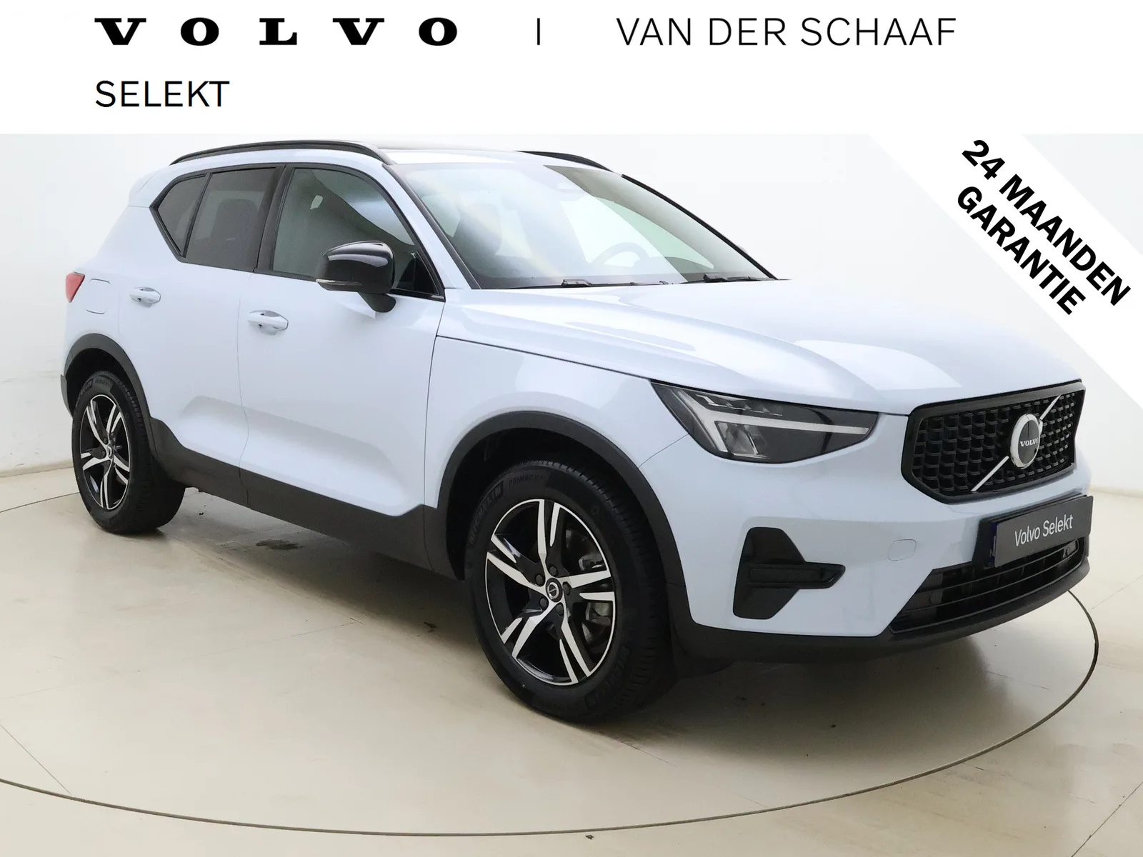 Volvo XC40 (2026) — foto 1