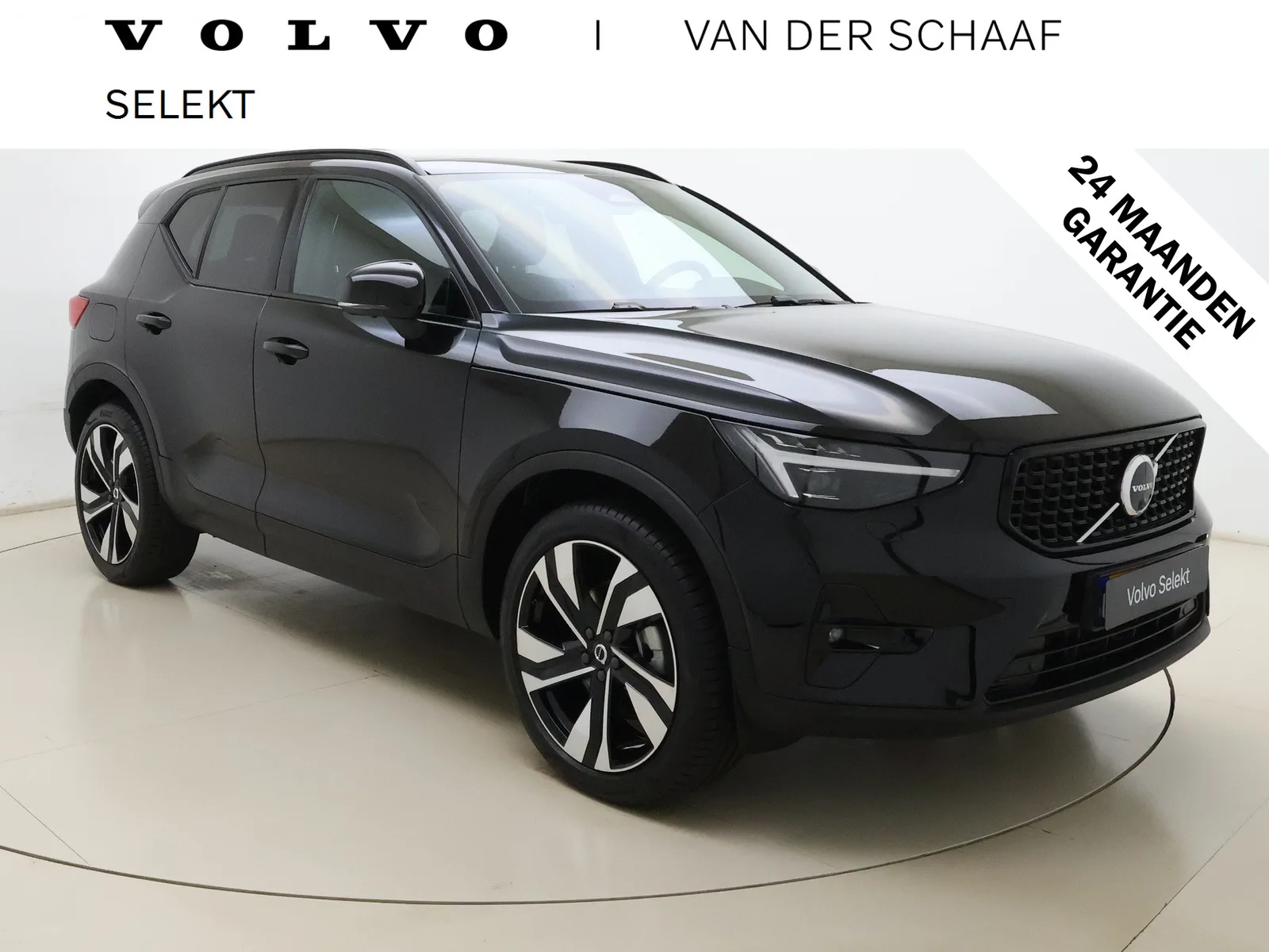 Volvo XC40 (2026) — foto 1