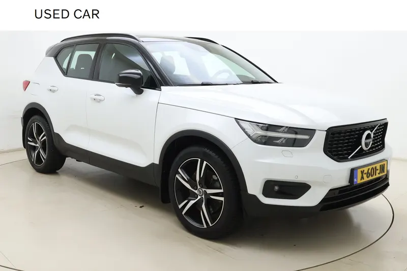 Volvo XC40 (2021)