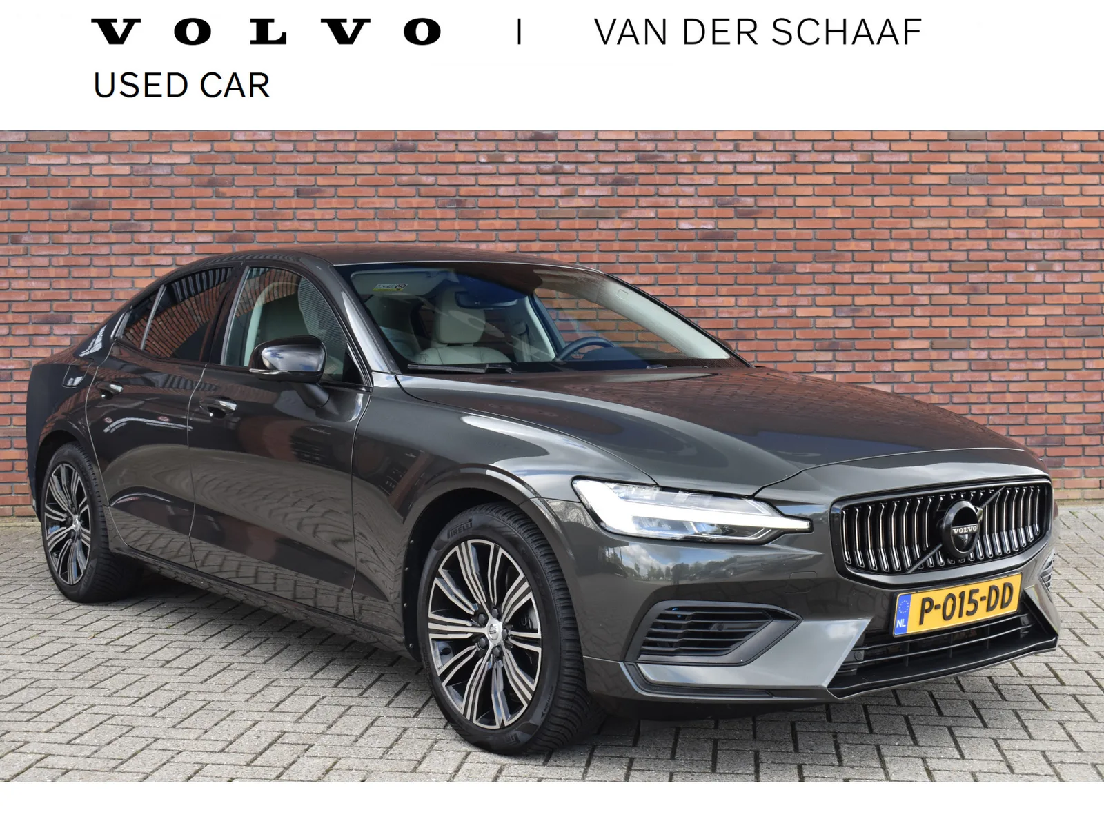 Volvo S60 (2022) — foto 1