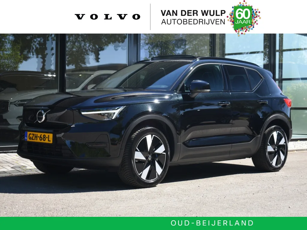 Volvo EX40 (2025) — foto 1