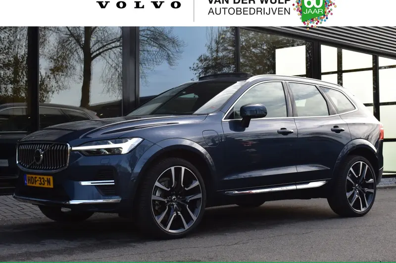 Volvo XC60 (2025)