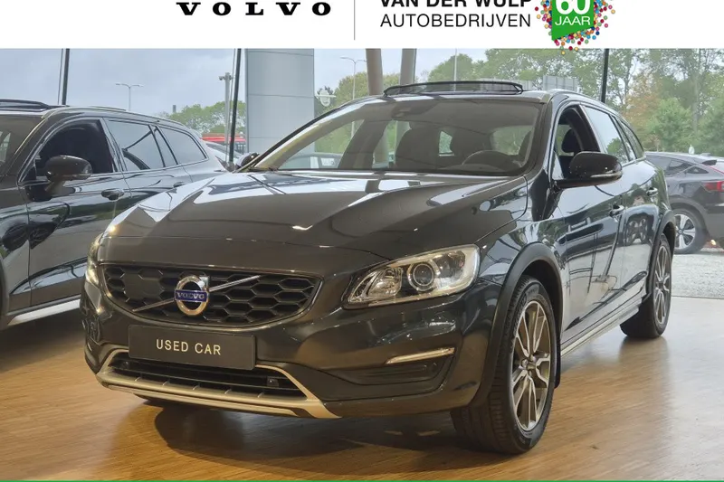 Volvo V60 Cross Country (2019)