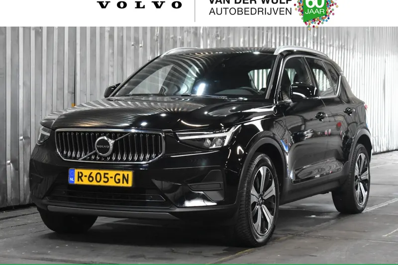 Volvo XC40 (2022)