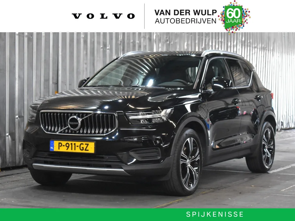Volvo XC40 (2022) — foto 1