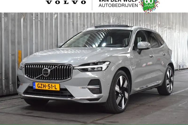 Volvo XC60 (2025)