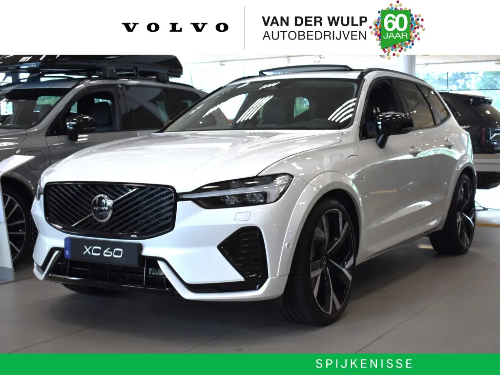 Volvo XC60 (2026) — foto 1