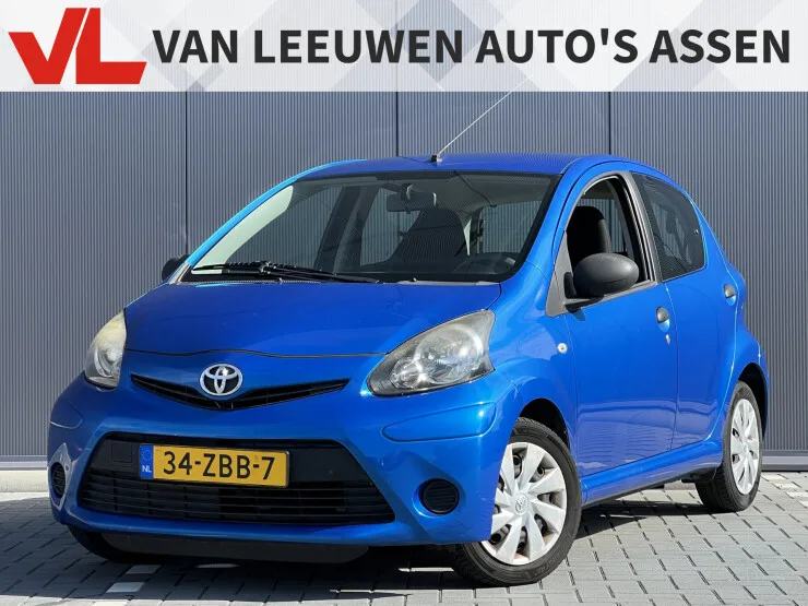 Toyota Aygo (2012) — foto 1