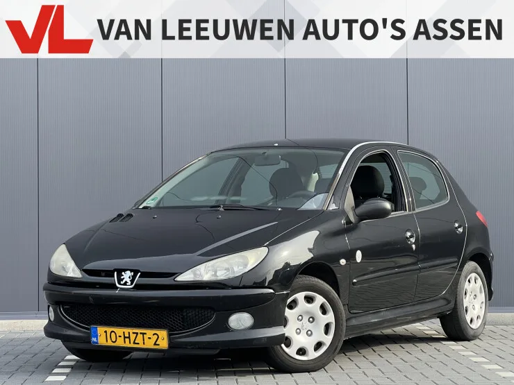 Peugeot 206 (2009) — foto 1
