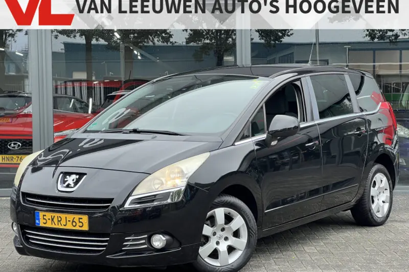 Peugeot 5008 (2013)