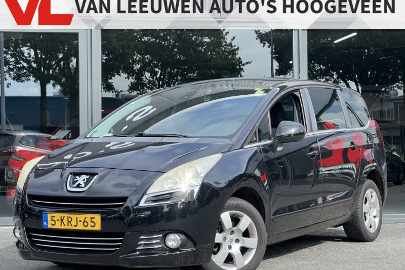 Peugeot 5008 (2013)