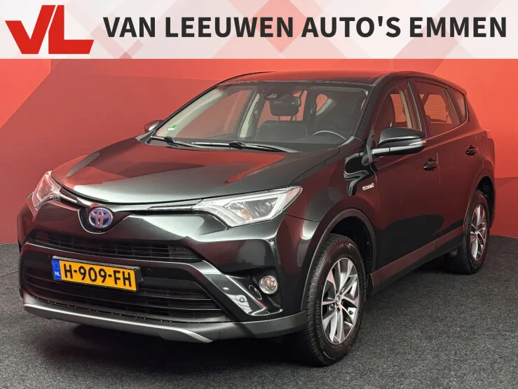 Toyota RAV4 (2017) — foto 1