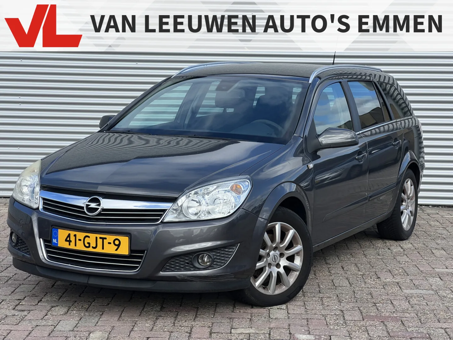 Opel Astra (2008) — foto 1