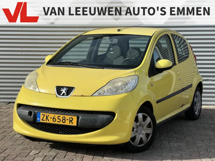 Peugeot 107 (2006) — foto 1