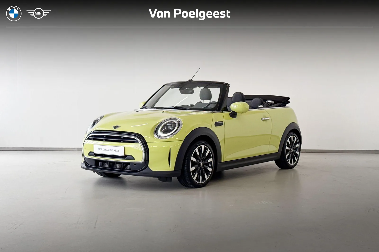 MINI Cabrio (2022) — foto 1