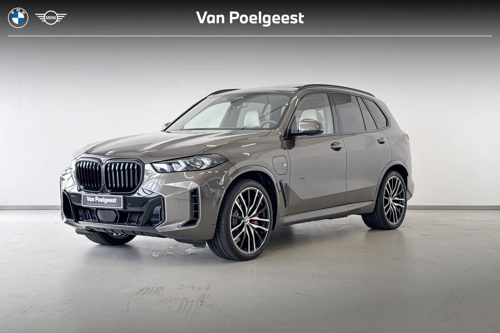 BMW X5 (2026) — foto 1