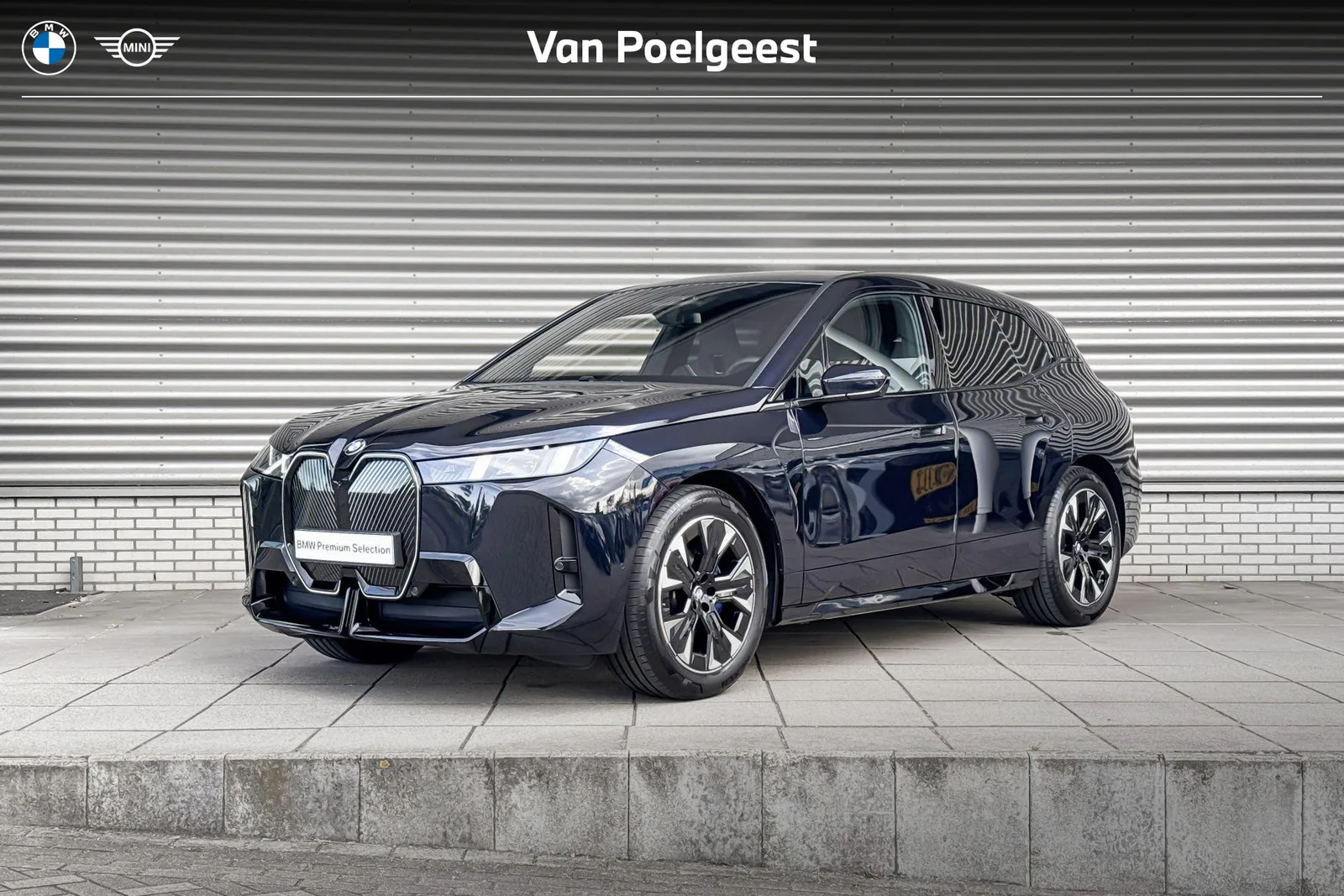 BMW iX (2025) — foto 1