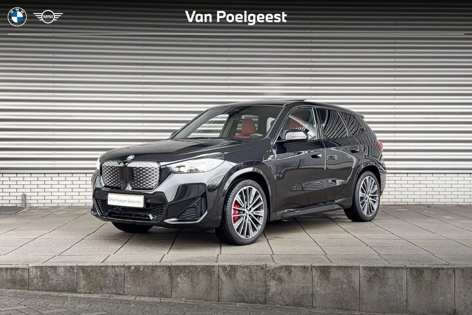 BMW iX1 (2025) — foto 1