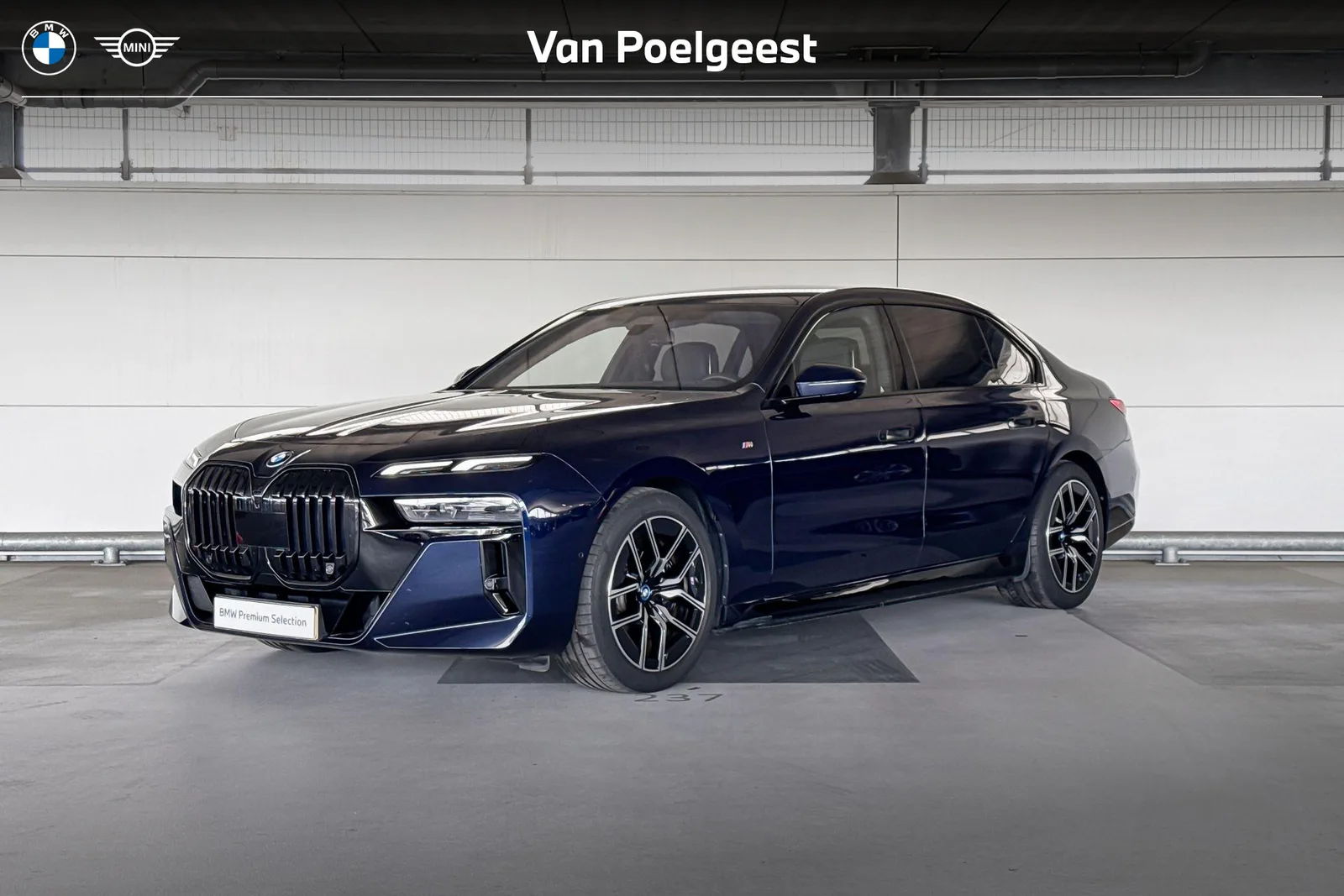 BMW i7 (2023) — foto 1