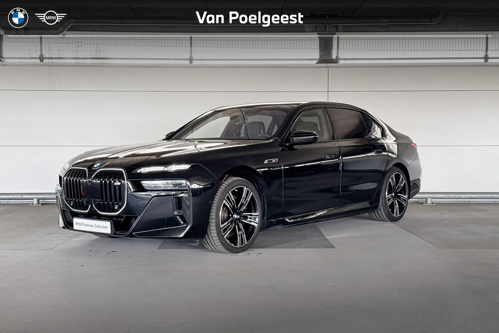 BMW i7 (2024) — foto 1