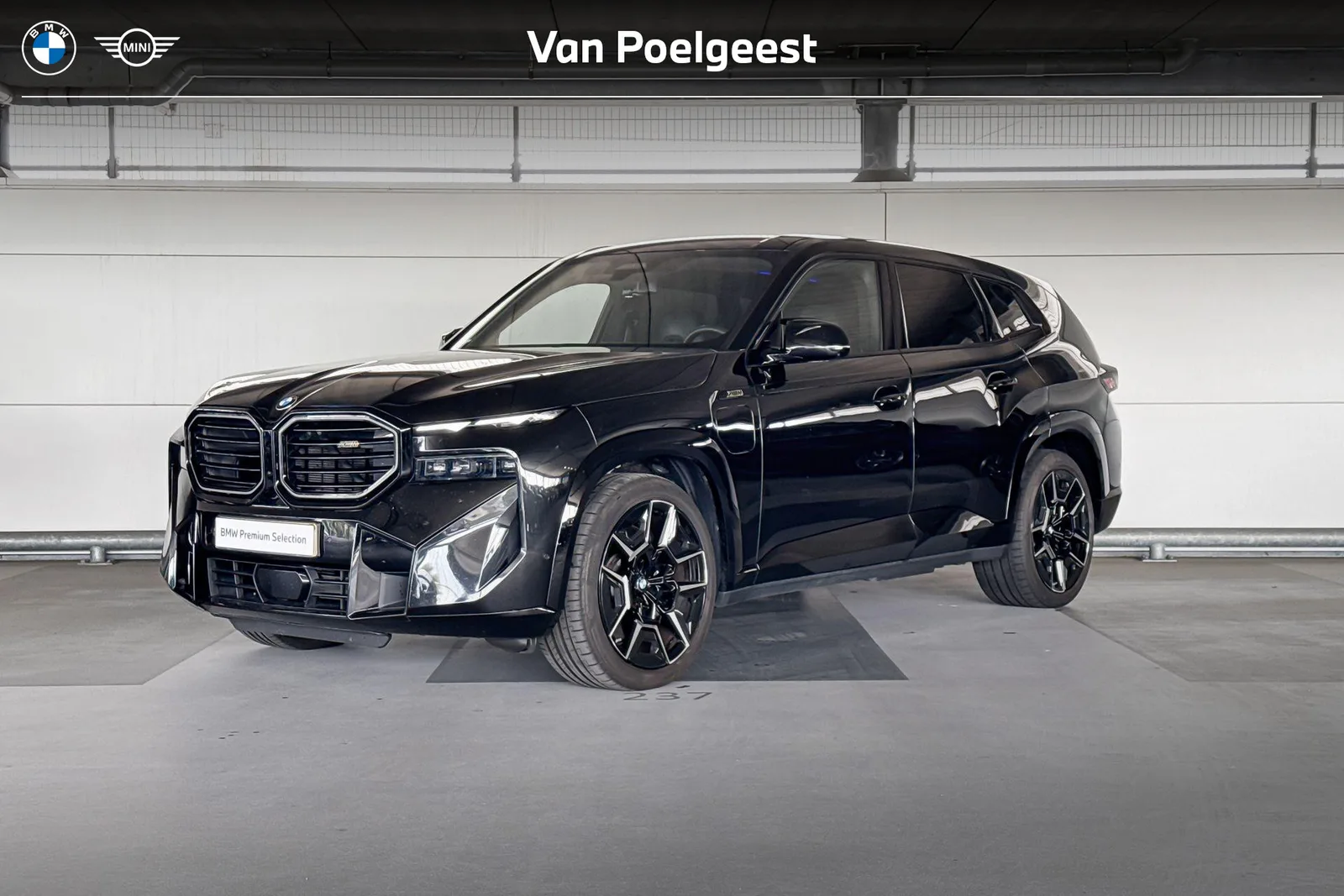 BMW XM (2024) — foto 1