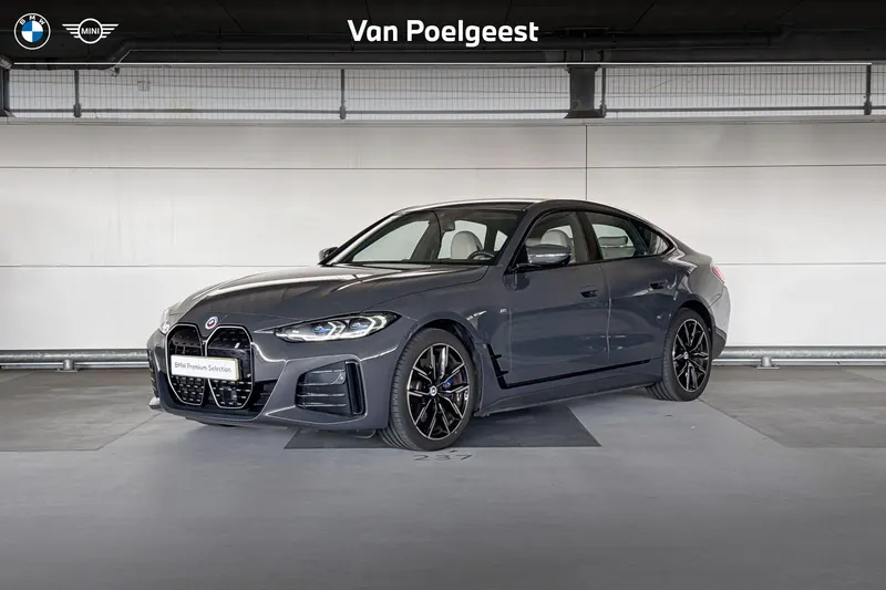 BMW i4 (2022)