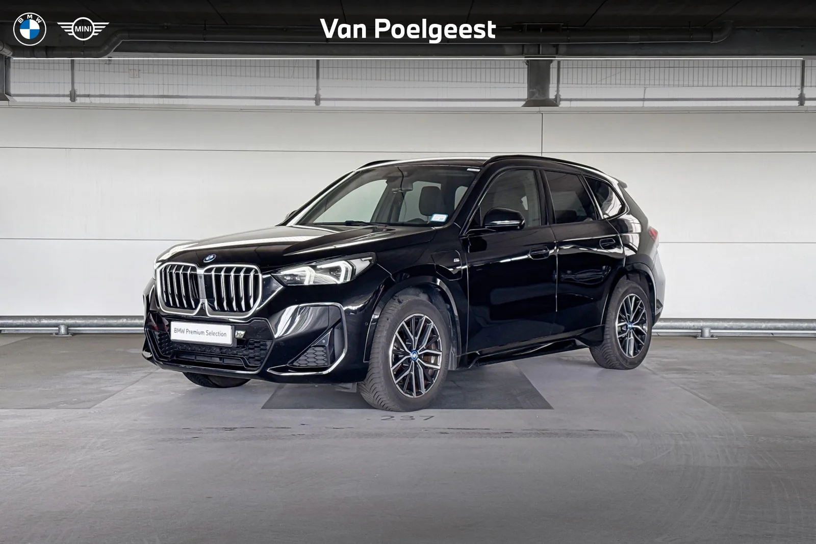 BMW X1 (2023) — foto 1
