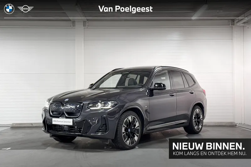 BMW iX3 (2023)