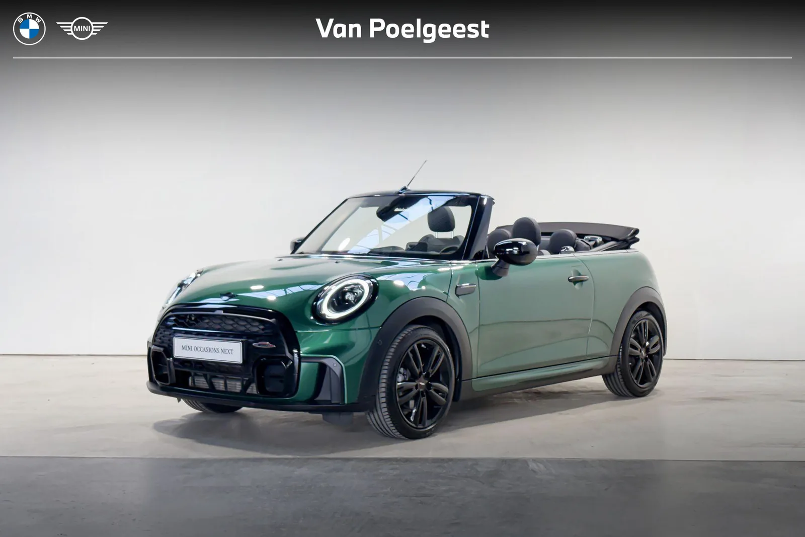 MINI Cabrio (2023) — foto 1