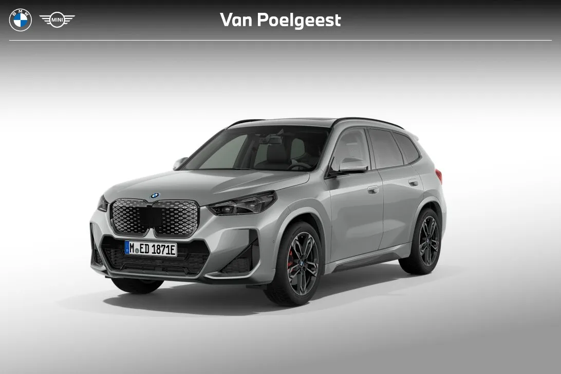 BMW iX1 (2026) — foto 1