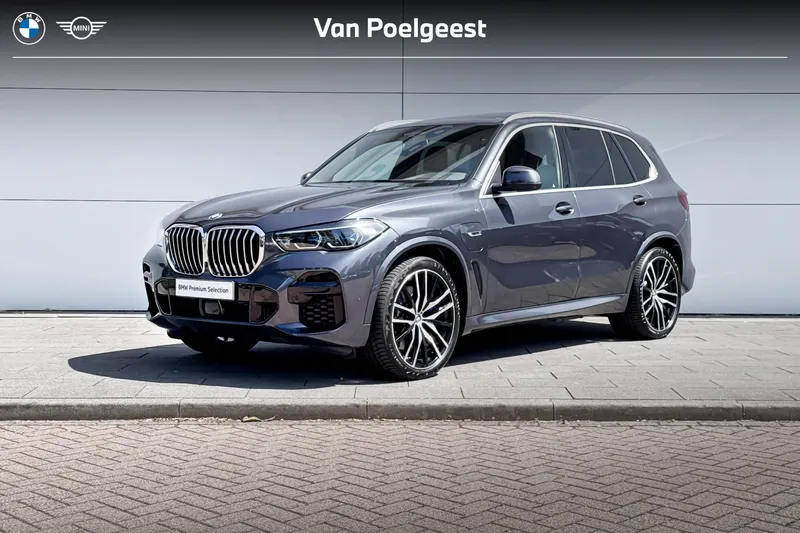 BMW X5 (2022)