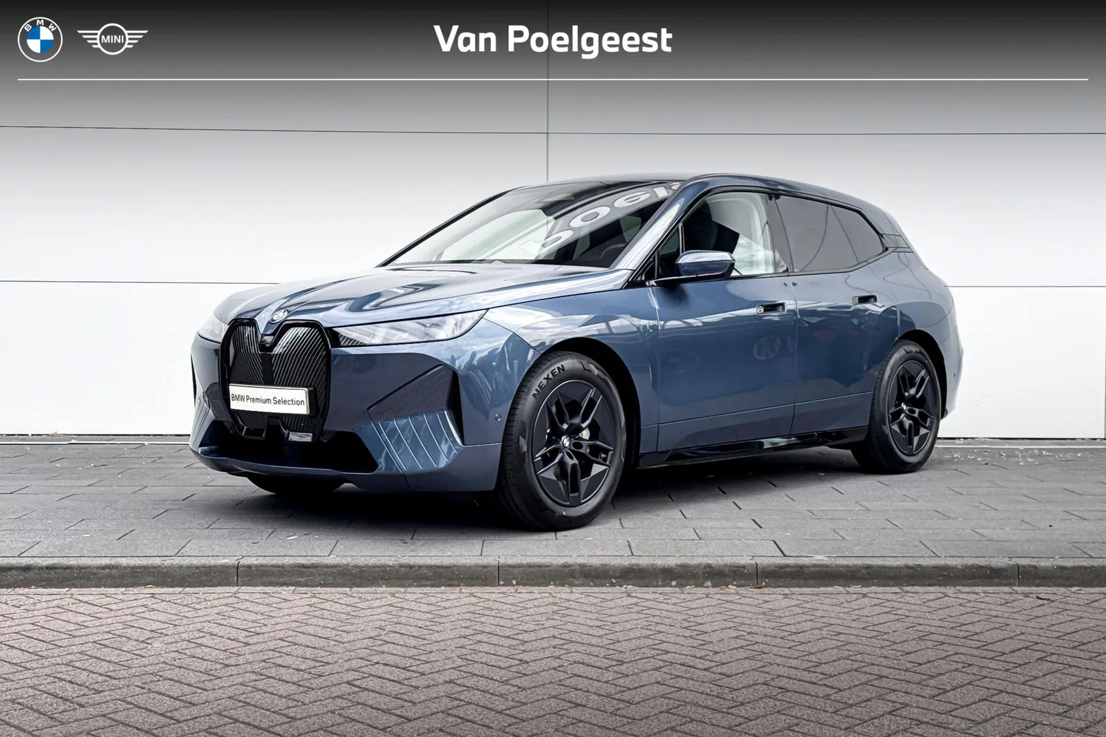 BMW iX (2025) — foto 1