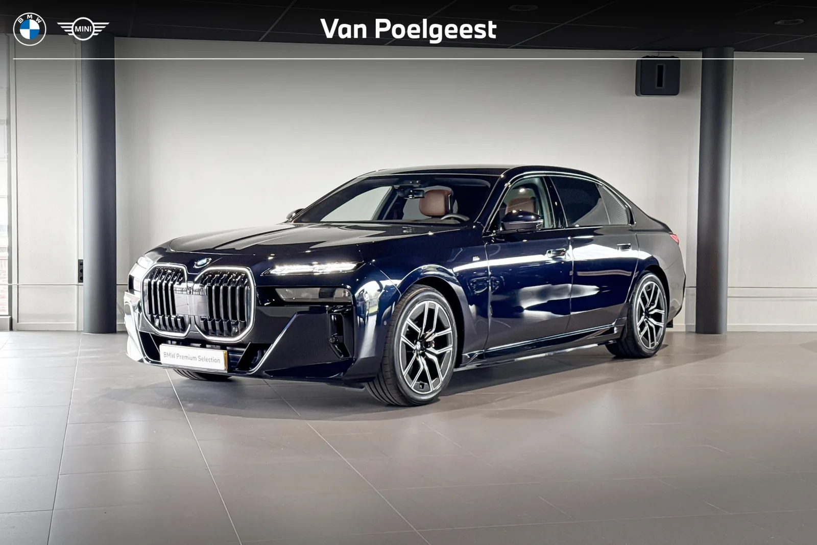 BMW i7 (2024) — foto 1