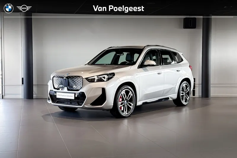 BMW iX1 (2025)