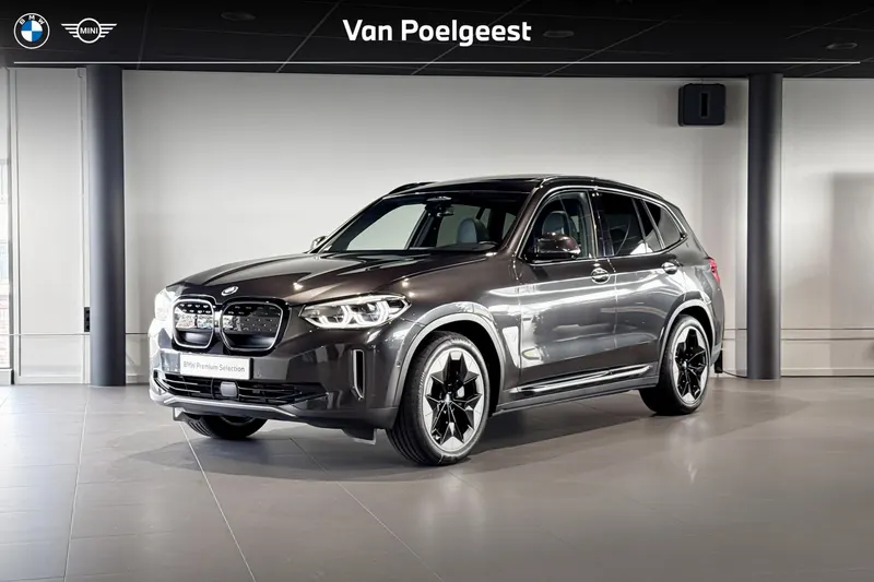 BMW iX3 (2021)
