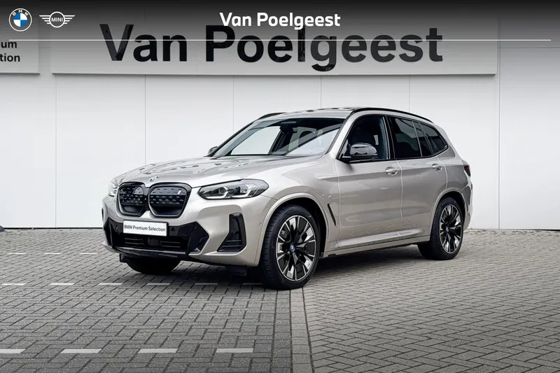 BMW iX3 (2022)