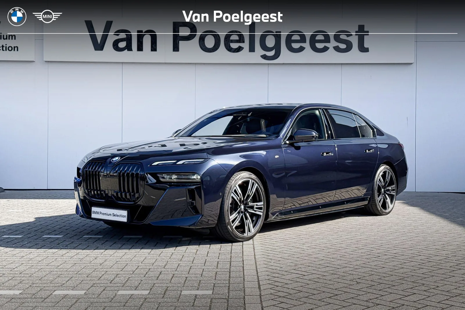 BMW i7 (2024) — foto 1