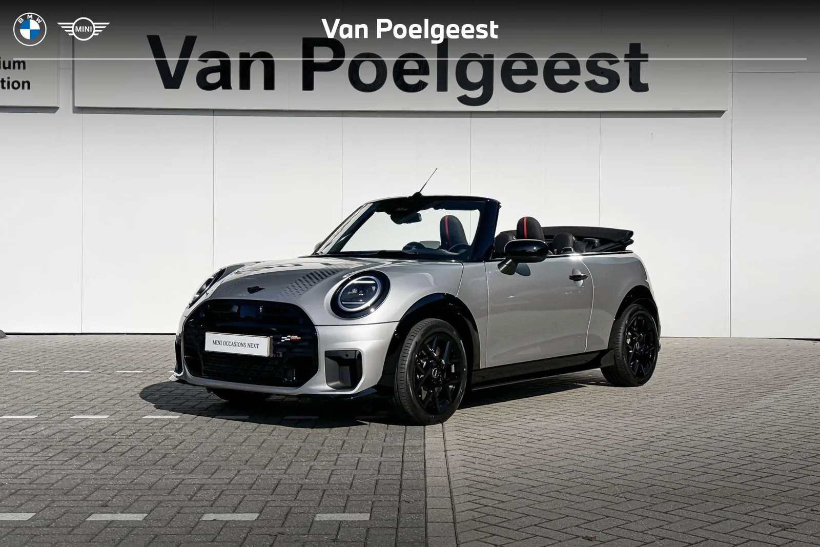 MINI Cabrio (2025) — foto 1