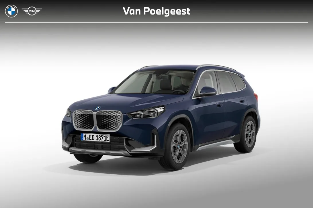 BMW iX1 (2026) — foto 1
