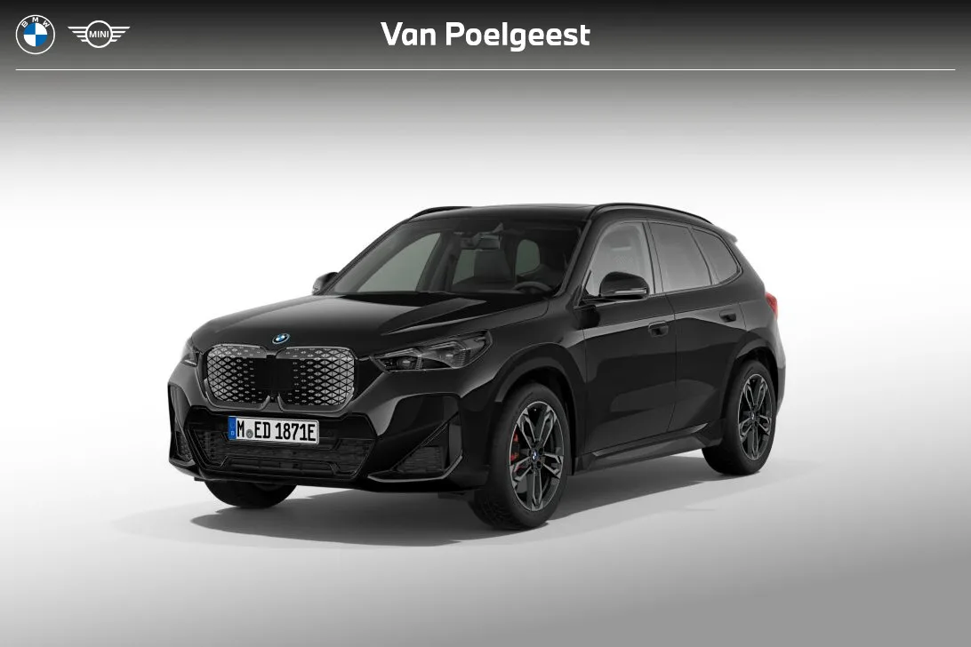 BMW iX1 (2026) — foto 1