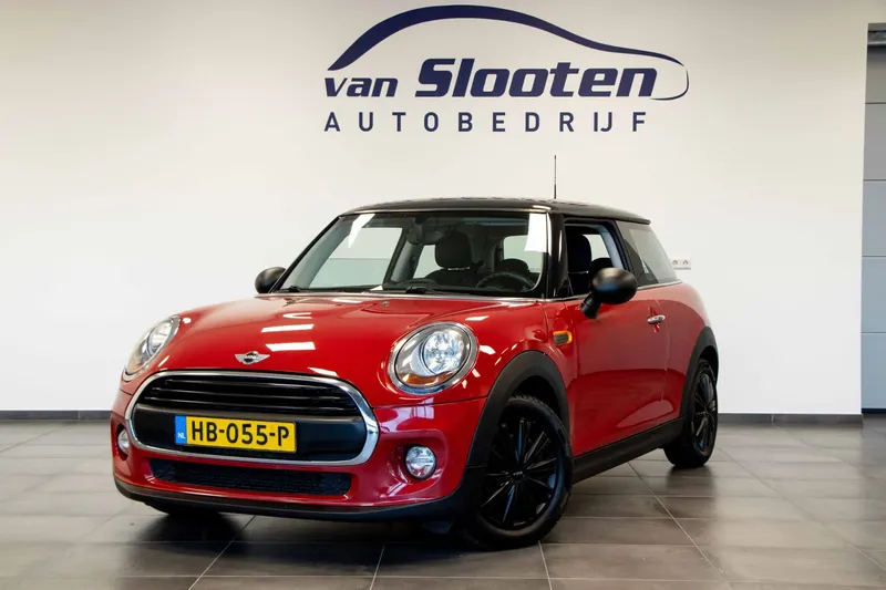 MINI One (2015)