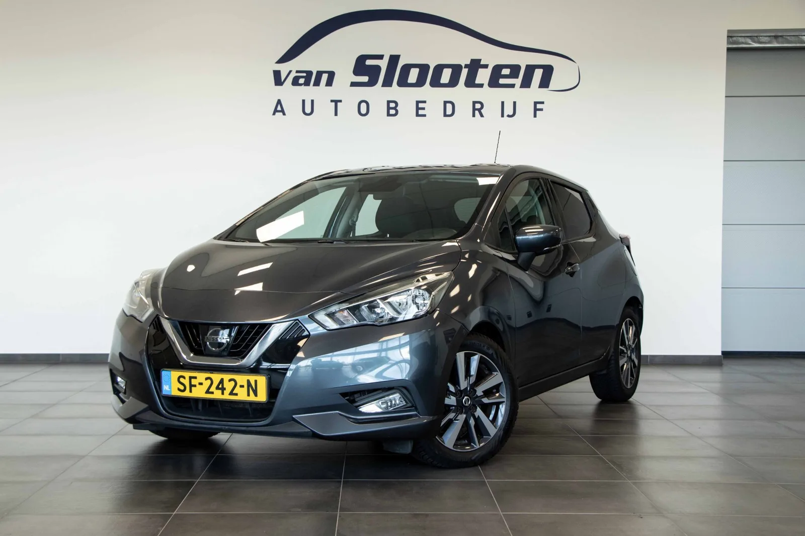Nissan Micra (2018) — foto 1