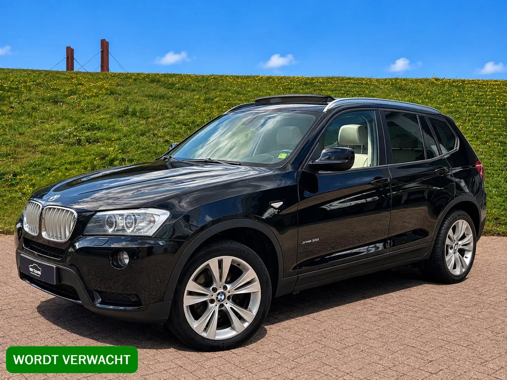 BMW X3 (2011) — foto 1