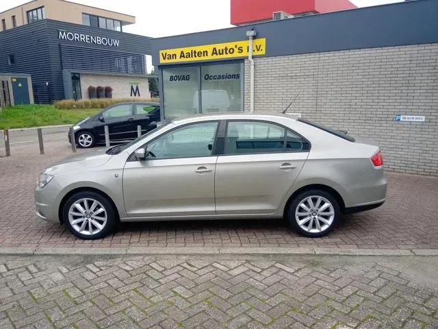 SEAT Toledo (2014) — foto 1