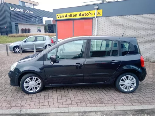 Renault Grand Modus (2009) — foto 1