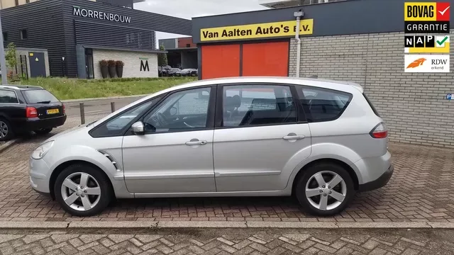 Ford S-Max (2008) — foto 1