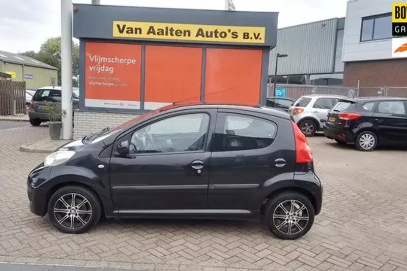 Peugeot 107 (2011)