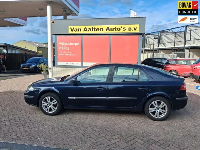 Renault Laguna (2007) — foto 1