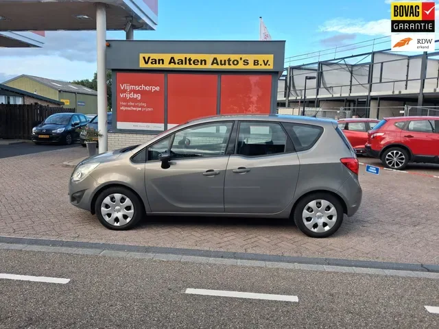 Opel Meriva (2011) — foto 1